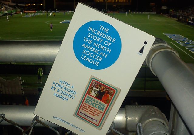 Reading on the go, thanks Icon! (Image Credit: Cesar Diaz)